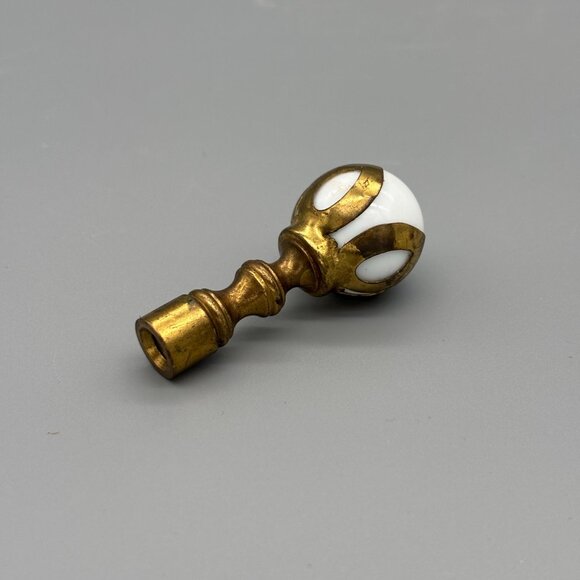 Antique Vintage White Porcelain Ball & Brass Art Deco Replacement Lamp Finial - Picture 7 of 8